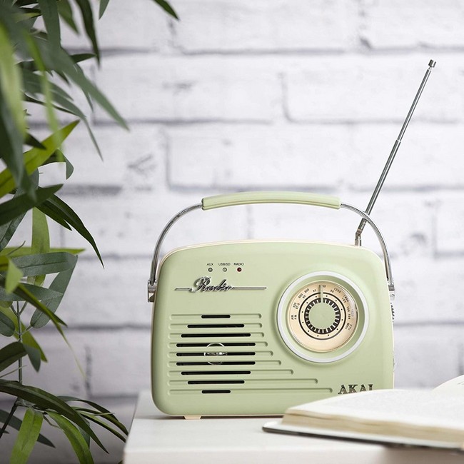 Akai Retro Radio Sage Green A60014VSG